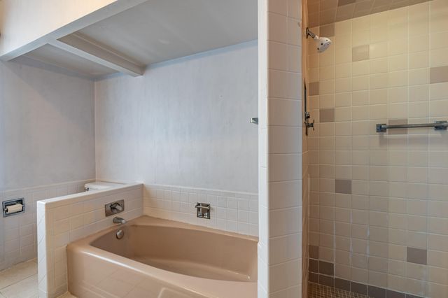 1809 Newton Place NE, Albuquerque, NM 87106