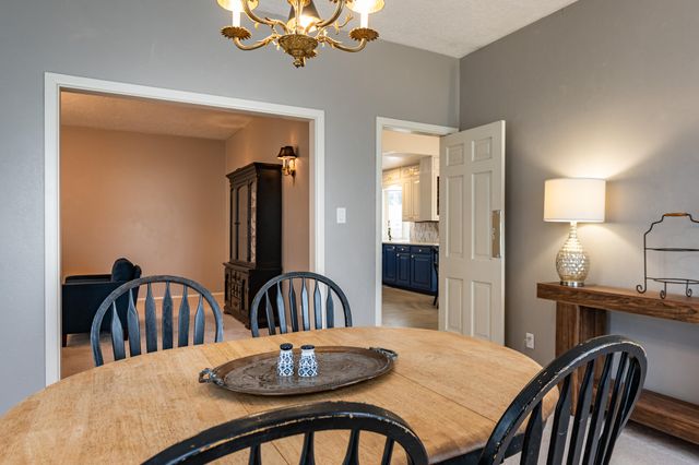 1809 Newton Place NE, Albuquerque, NM 87106