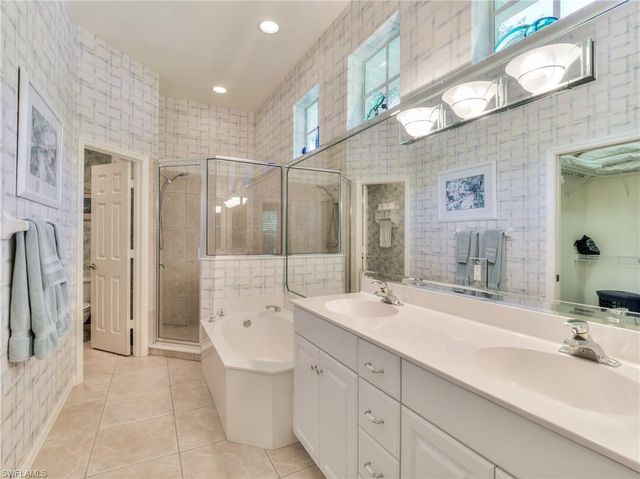 9186 Brendan Preserve CT, Bonita Springs, FL 34135