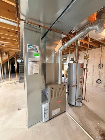 3550 Canyon Creek Drive, St Peters, MO 63303