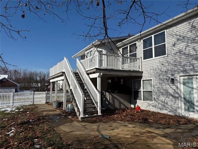 3550 Canyon Creek Drive, St Peters, MO 63303