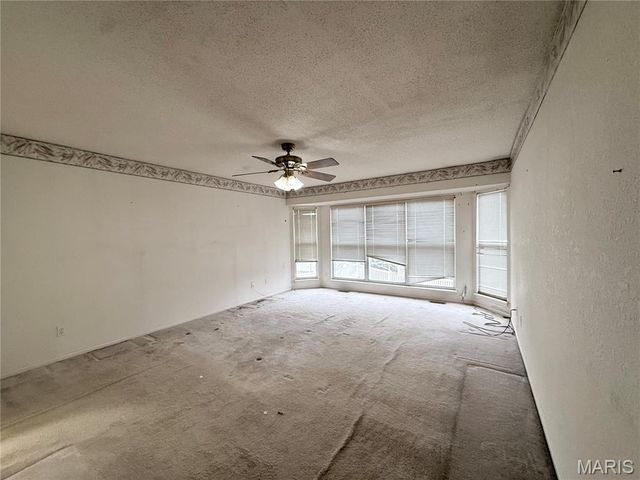 3550 Canyon Creek Drive, St Peters, MO 63303