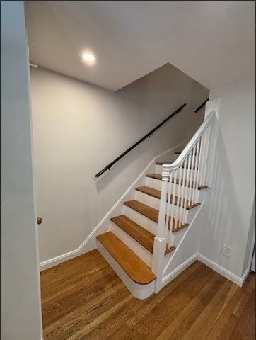 60 Redlands Rd, Boston, MA 02132