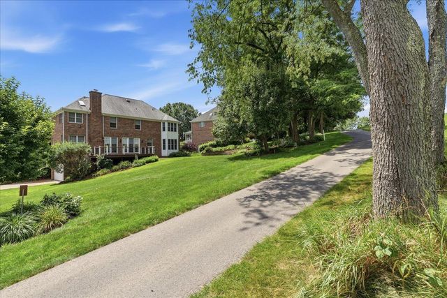 131 Alaqua DRIVE, Ohio Twp, PA 15143