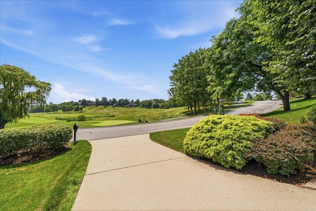 131 Alaqua DRIVE, Ohio Twp, PA 15143
