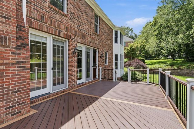 131 Alaqua DRIVE, Ohio Twp, PA 15143