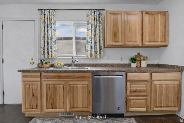 4496 W 5415 S, Kearns, UT 84118
