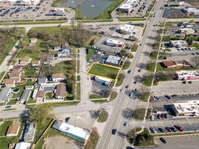 27200 TELEGRAPH, Flat Rock, MI 48134