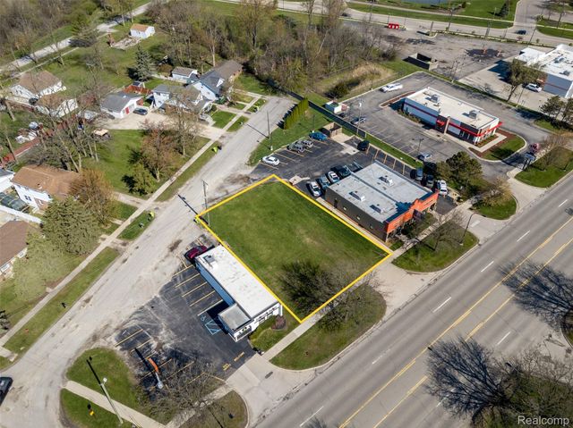 27200 TELEGRAPH, Flat Rock, MI 48134