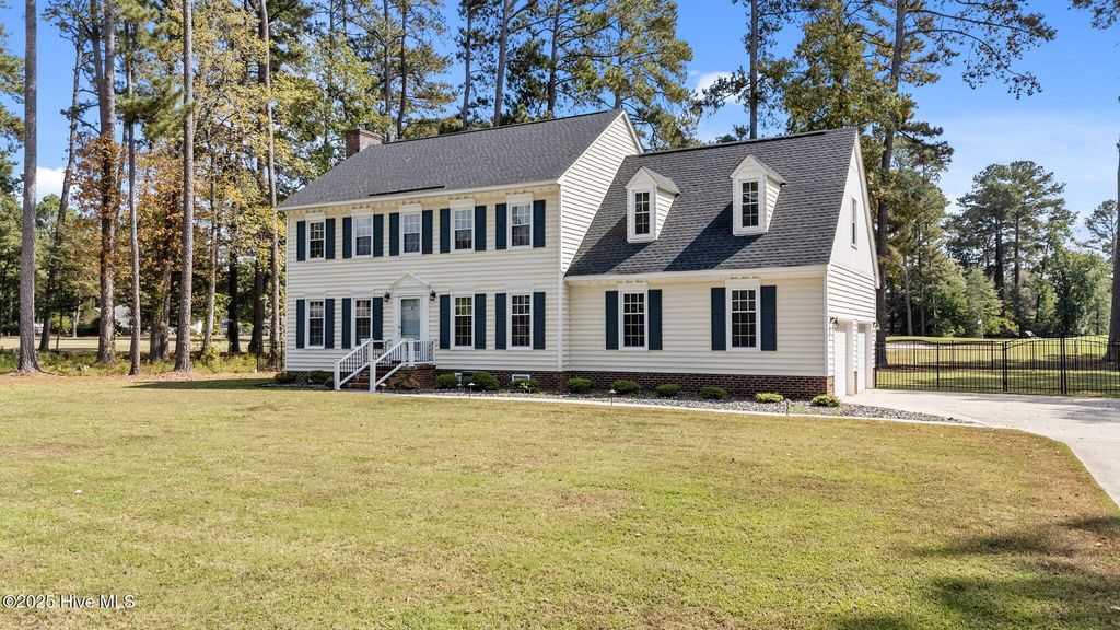 4804 Burning Tree Lane N, Wilson, NC 27896