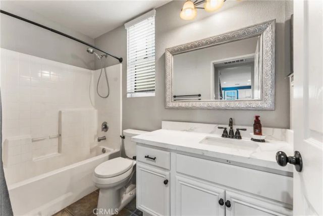 37639 Persimmon, Palmdale, CA 93551