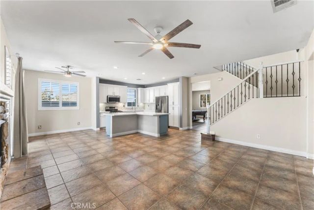 37639 Persimmon, Palmdale, CA 93551