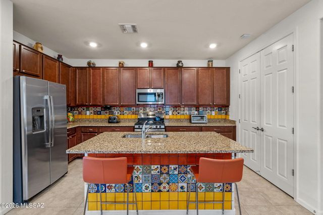 7231 S Pollux Place, Tucson, AZ 85757