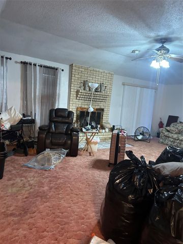 414 Buttonwood Drive, Texas City, TX 77591