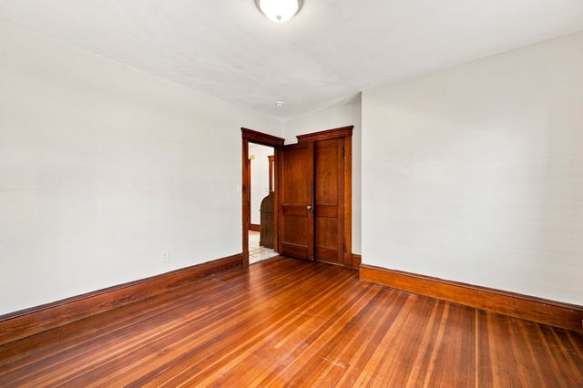 9 Gregg St, Beverly, MA 01915
