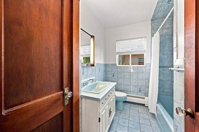 9 Gregg St, Beverly, MA 01915