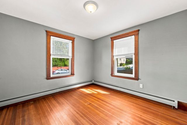 9 Gregg St, Beverly, MA 01915