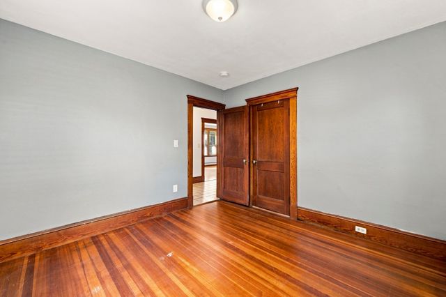 9 Gregg St, Beverly, MA 01915