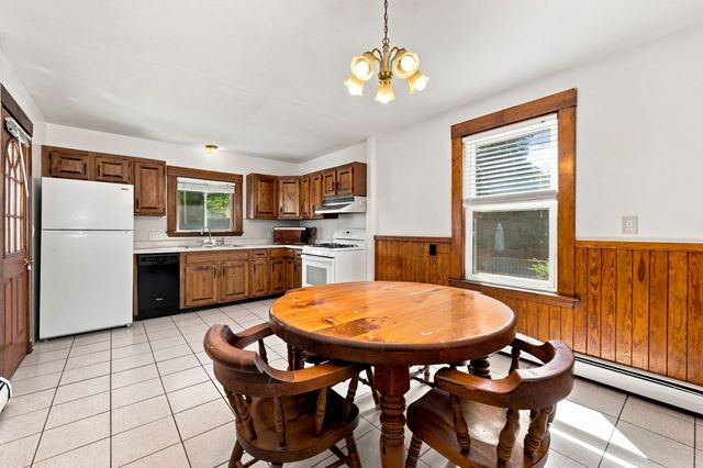 9 Gregg St, Beverly, MA 01915