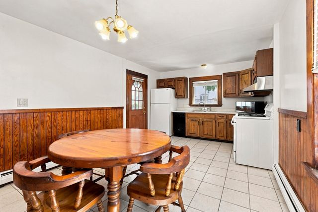 9 Gregg St, Beverly, MA 01915