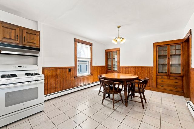 9 Gregg St, Beverly, MA 01915
