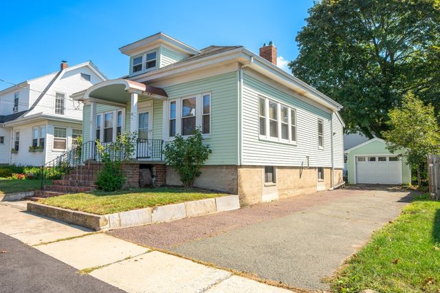 9 Gregg St, Beverly, MA 01915