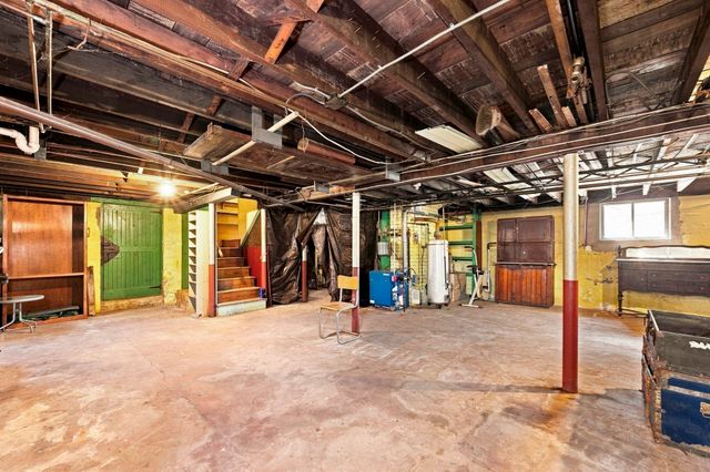 9 Gregg St, Beverly, MA 01915