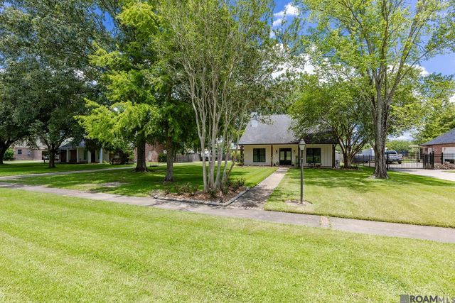 16490 Wesley Evans Rd, Prairieville, LA 70769