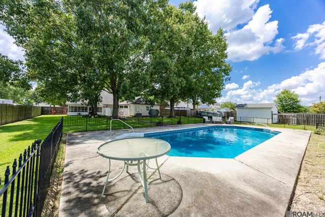 16490 Wesley Evans Rd, Prairieville, LA 70769
