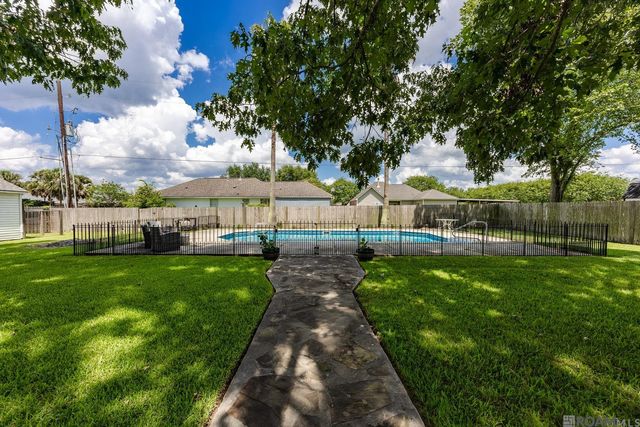 16490 Wesley Evans Rd, Prairieville, LA 70769