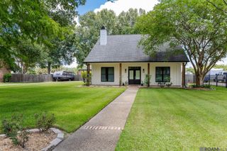 16490 Wesley Evans Rd, Prairieville, LA 70769