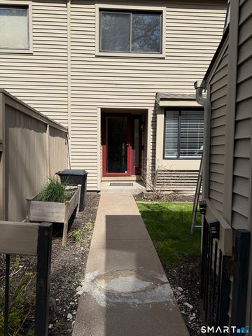 132 Farmington Chase Crescent 132, Farmington, CT 06032
