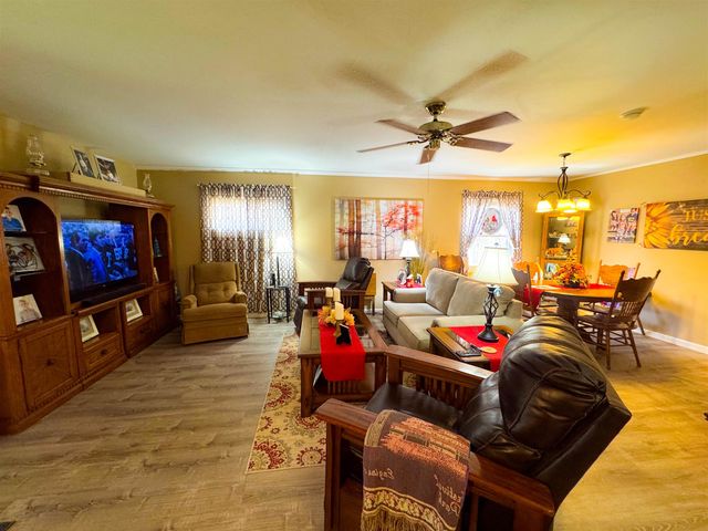 167 Okmulgee Drive, Cherokee Village, AR 72529