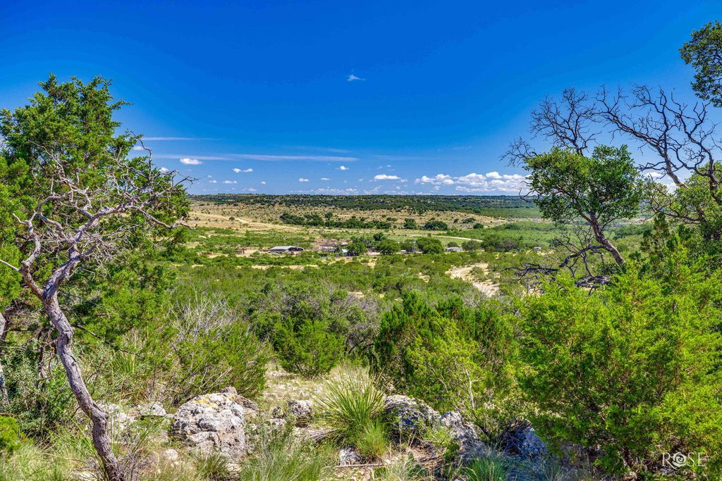 Image 17 of property listing at 10752 Scr 110, Sonora, TX 76950