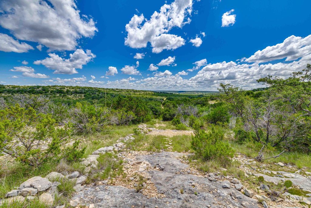 Image 21 of property listing at 10752 Scr 110, Sonora, TX 76950