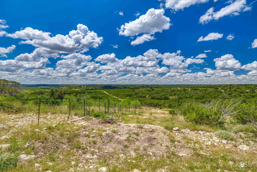 Image 23 of property listing at 10752 Scr 110, Sonora, TX 76950