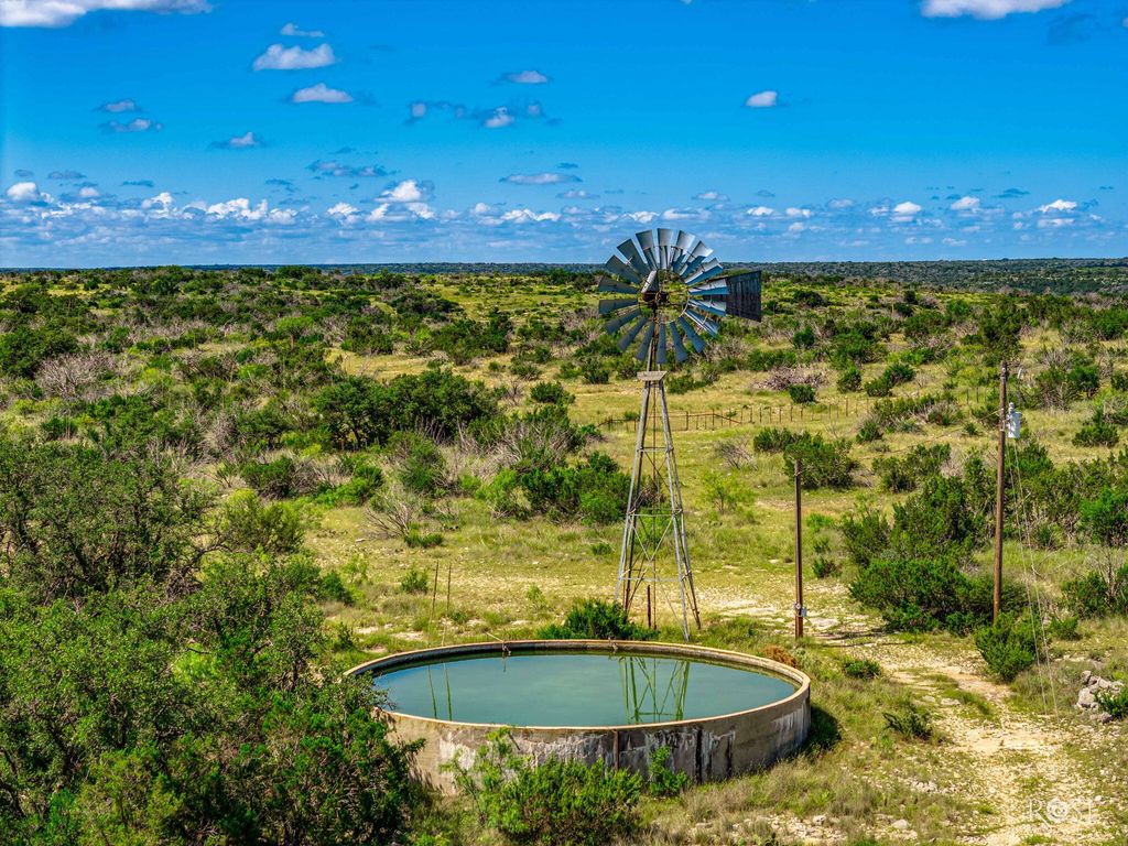 Image 35 of property listing at 10752 Scr 110, Sonora, TX 76950