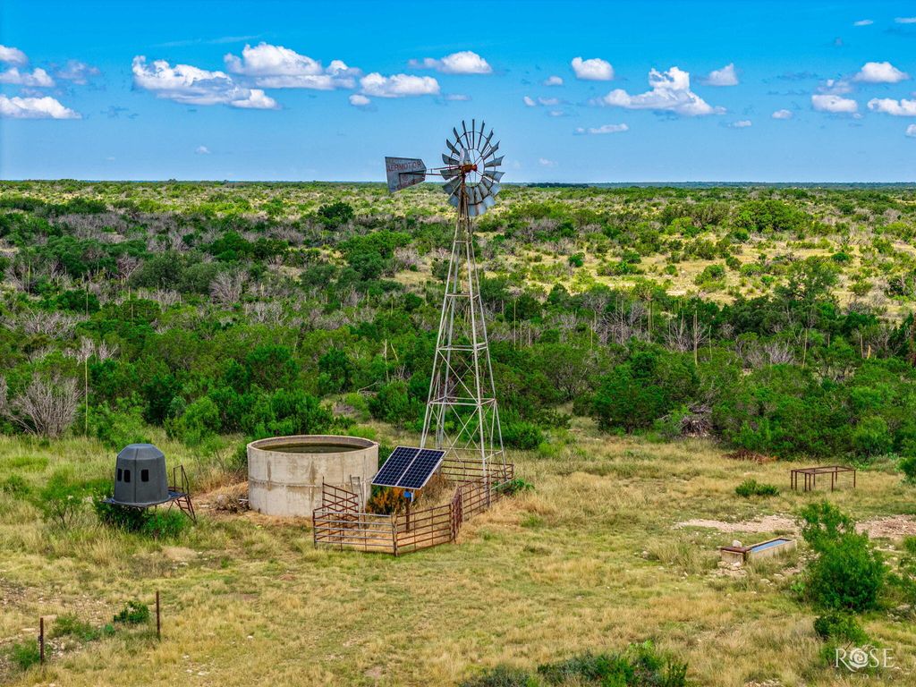 Image 36 of property listing at 10752 Scr 110, Sonora, TX 76950