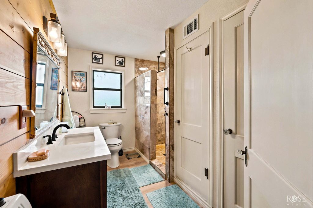 Image 48 of property listing at 10752 Scr 110, Sonora, TX 76950