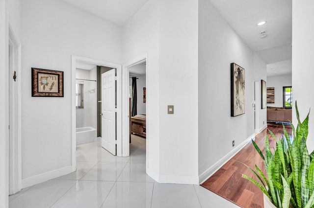 1973 NW 45th Street, Oakland Park, FL 33309