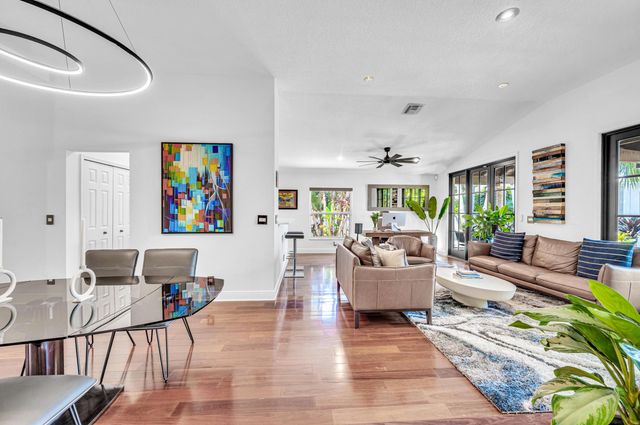 1973 NW 45th Street, Oakland Park, FL 33309