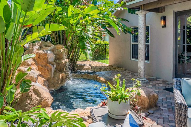 1973 NW 45th Street, Oakland Park, FL 33309