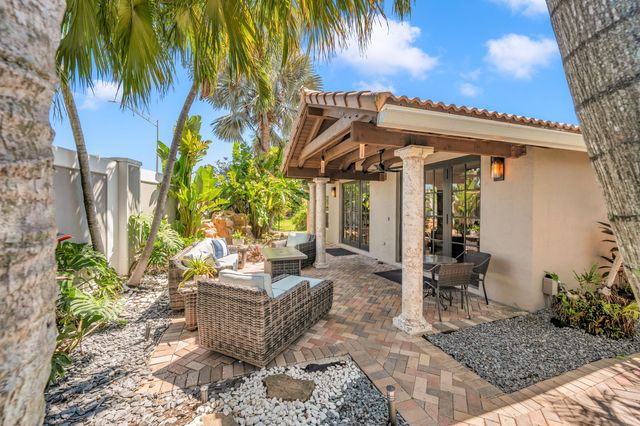 1973 NW 45th Street, Oakland Park, FL 33309