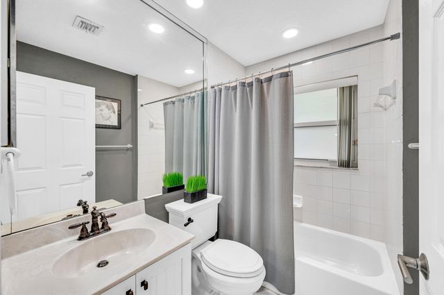 1973 NW 45th Street, Oakland Park, FL 33309