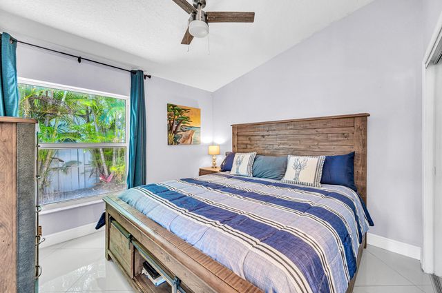 1973 NW 45th Street, Oakland Park, FL 33309