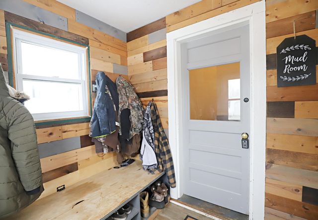 2242 W Lake Road, Vienna Twp, MI 48420