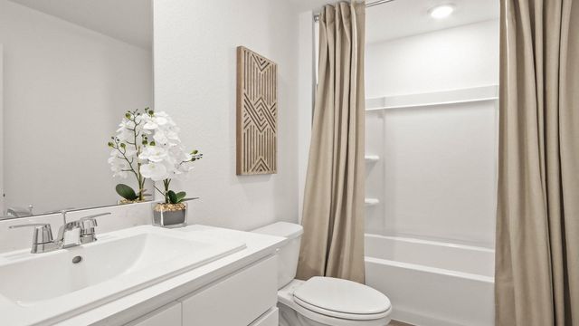 2303 Perdido Bay Lane, Sealy, TX 77474