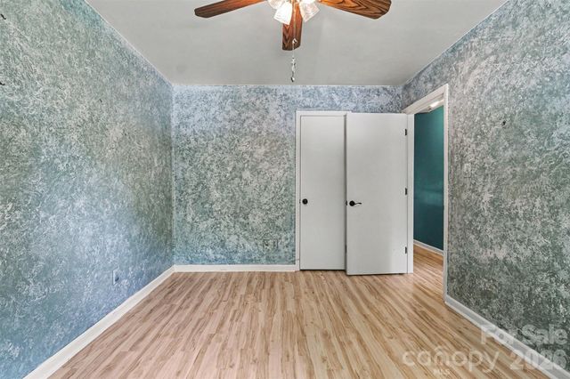 9330 Oren Thompson Road, Charlotte, NC 28213
