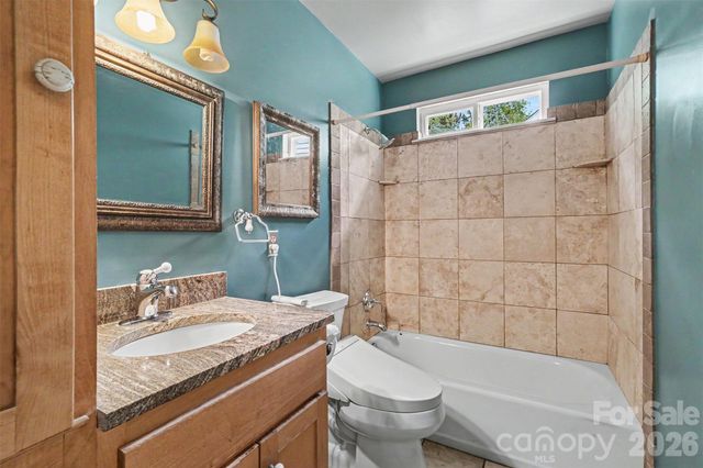 9330 Oren Thompson Road, Charlotte, NC 28213