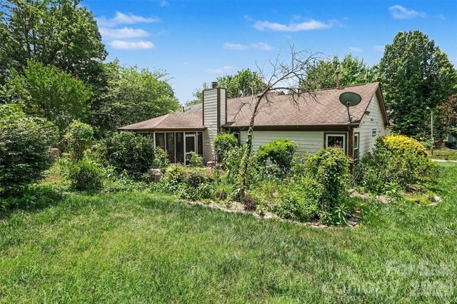 9330 Oren Thompson Road, Charlotte, NC 28213